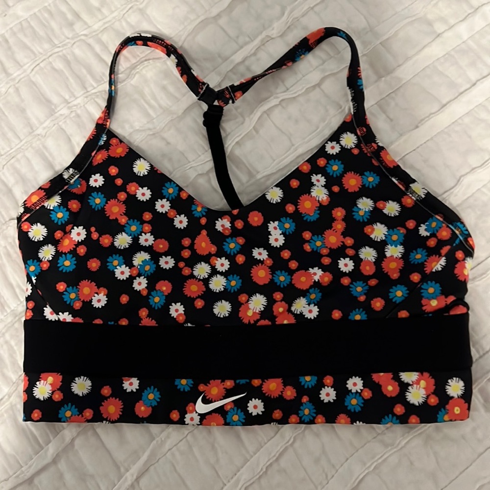 Nike sports bra. Floral pattern